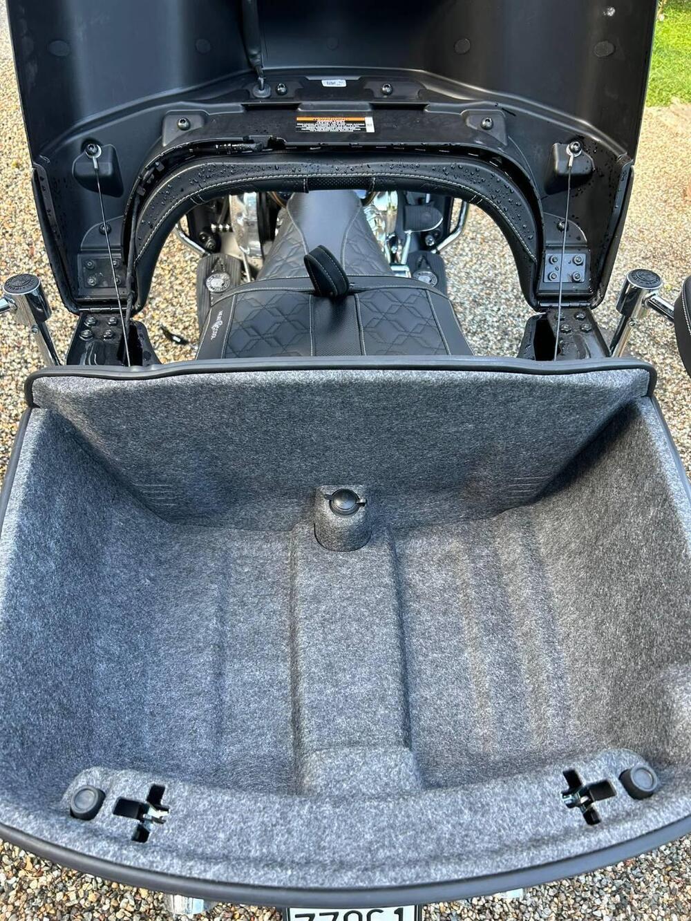 Indian Roadmaster 1890 Elite (2025) (11)