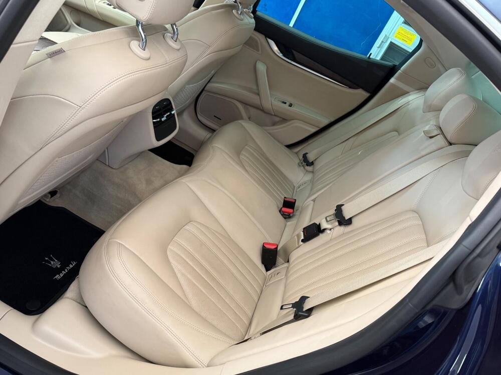Maserati Ghibli usata a Agrigento (13)