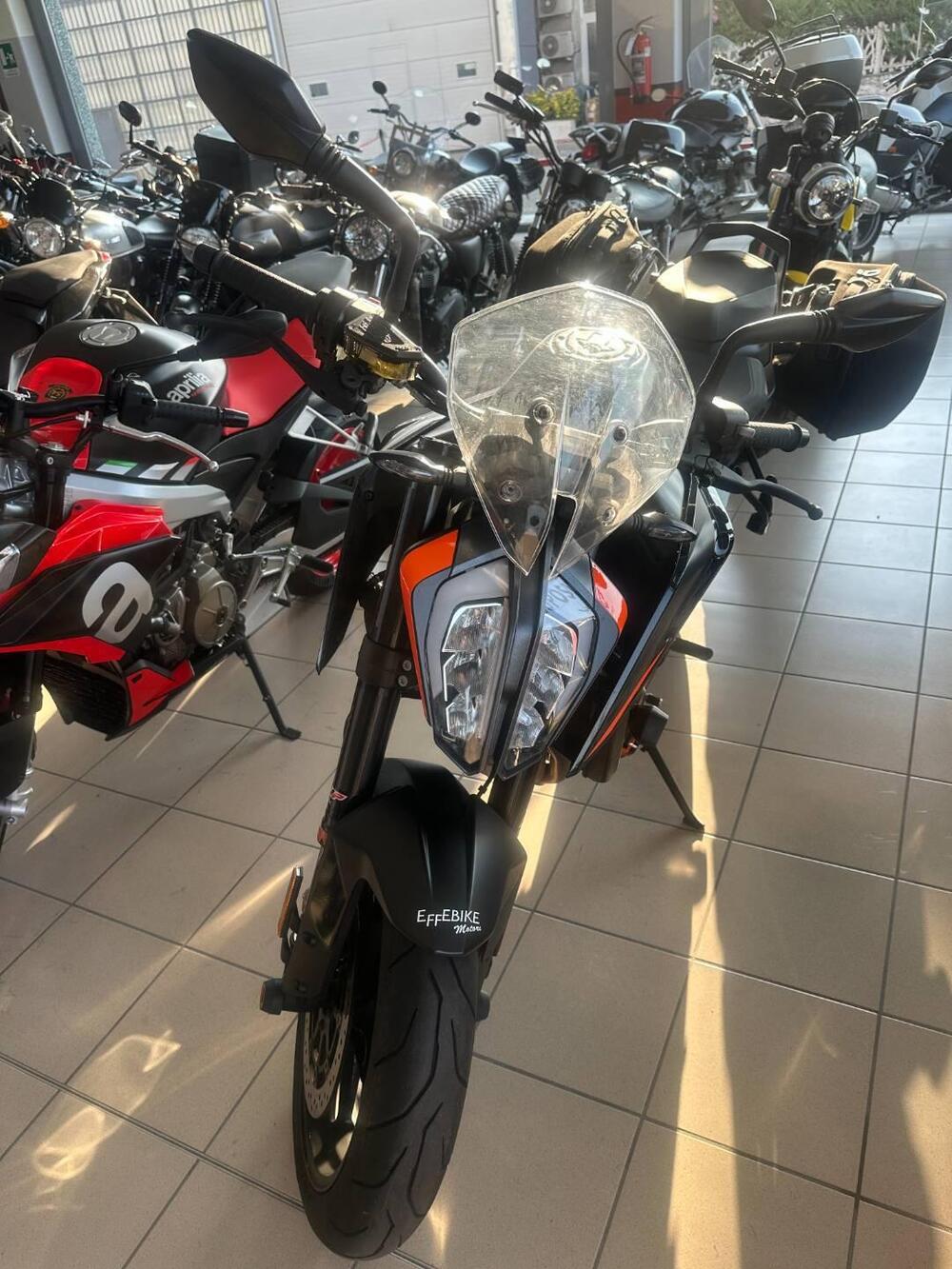 KTM 890 Duke (2021 - 23)