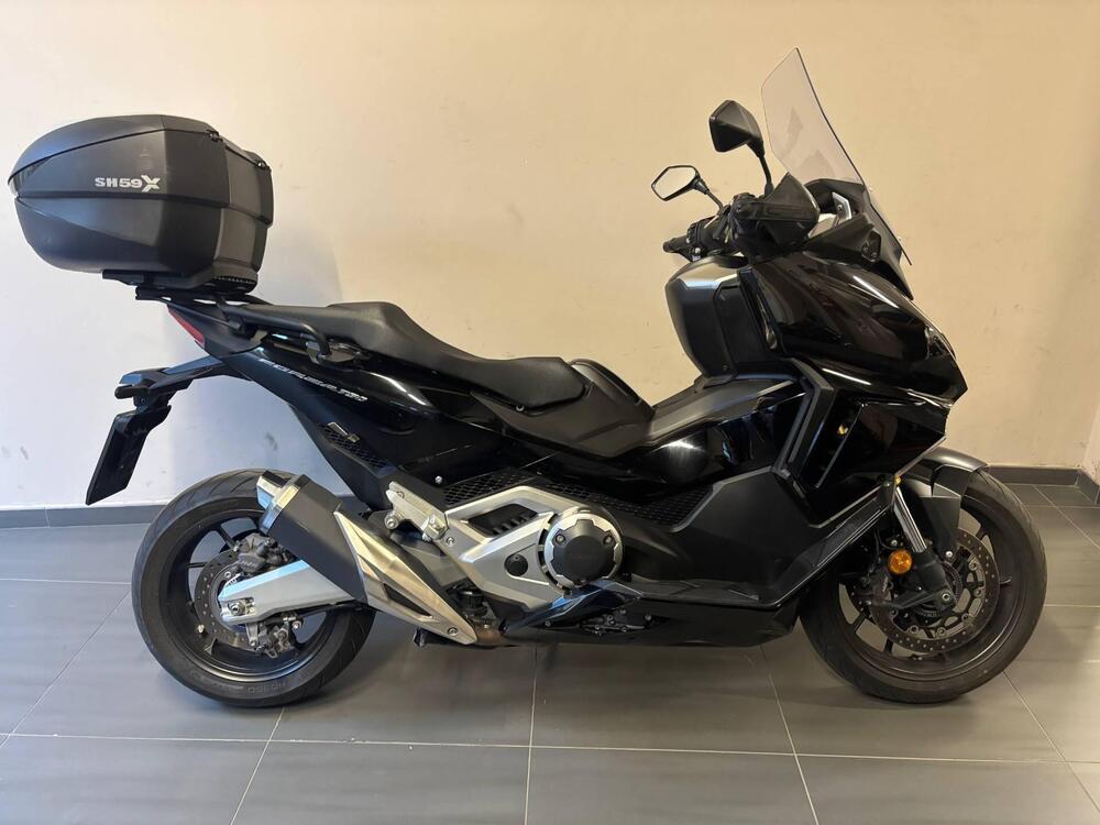 Honda Forza 750 DCT Urban (2021 - 24) (6)