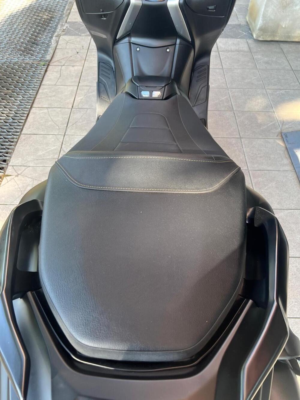 Yamaha T-Max 530 SX (2017 - 19) (7)