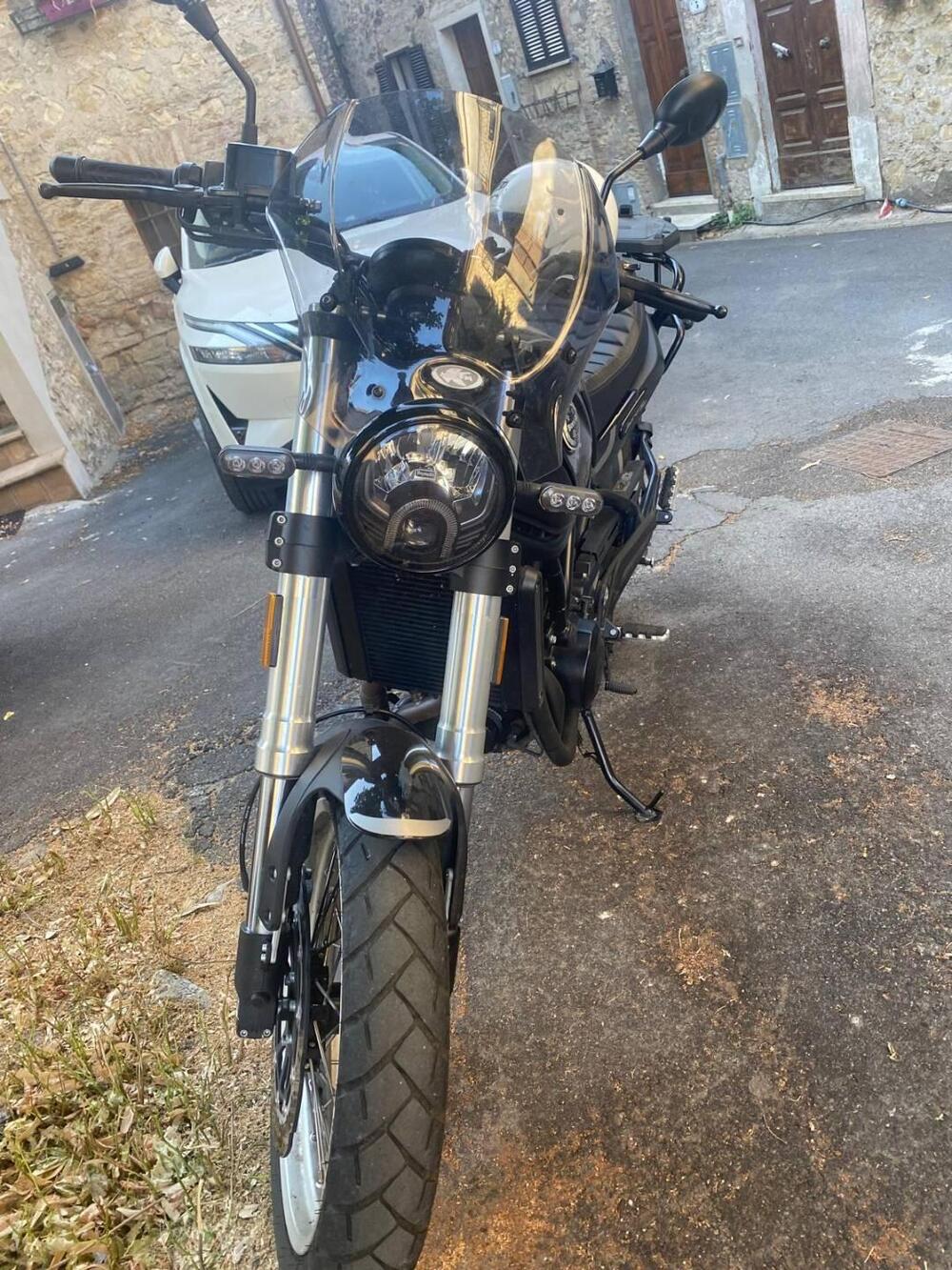 Benelli Leoncino 500 Trail (2021 - 26)