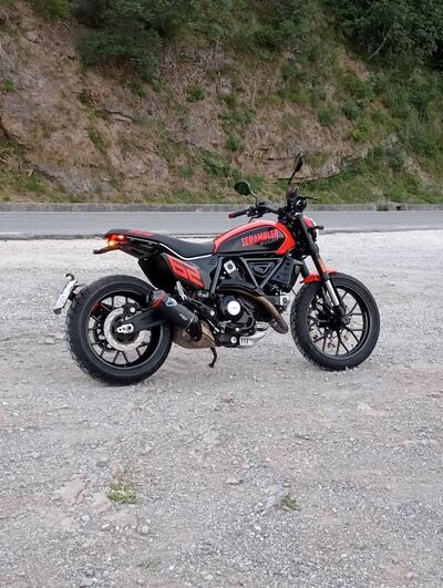 Ducati Scrambler 800 Full Throttle (2023 - 24) usata