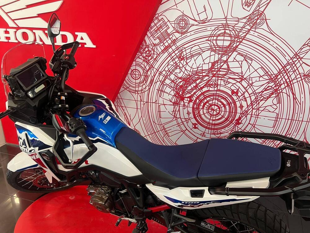 Honda Africa Twin CRF 1100L (2024 - 25) (7)