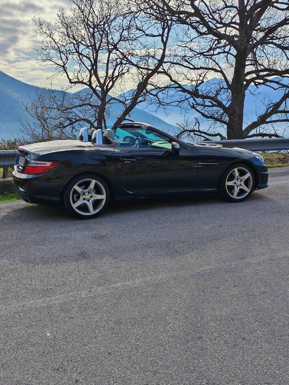 Mercedes-Benz SLK usata a Salerno (8)