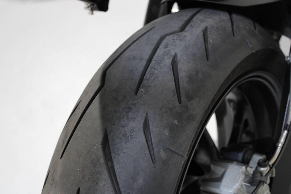 Triumph Street Triple RS (2020 - 22) (9)