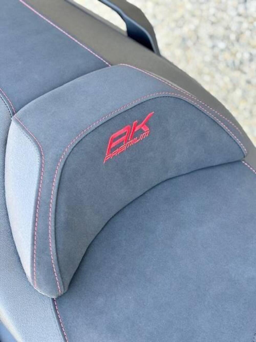 Kymco AK 575 Premium (2025) (13)