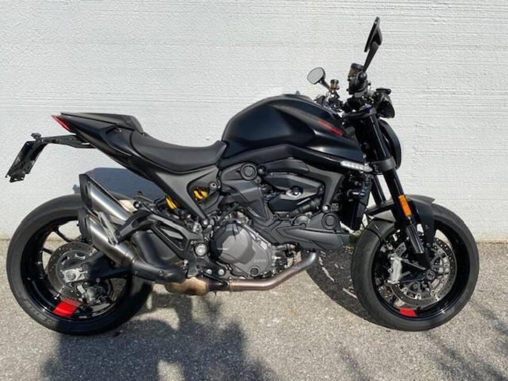 Ducati Monster 937 + (2021 - 25)