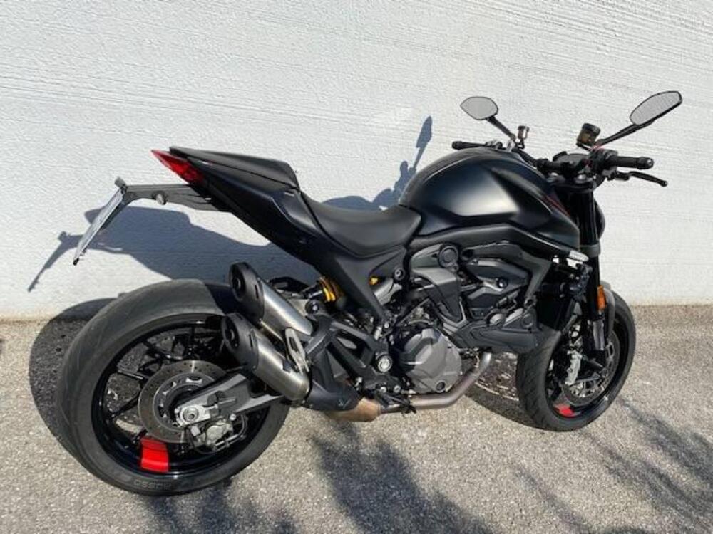 Ducati Monster 937 + (2021 - 25) (3)