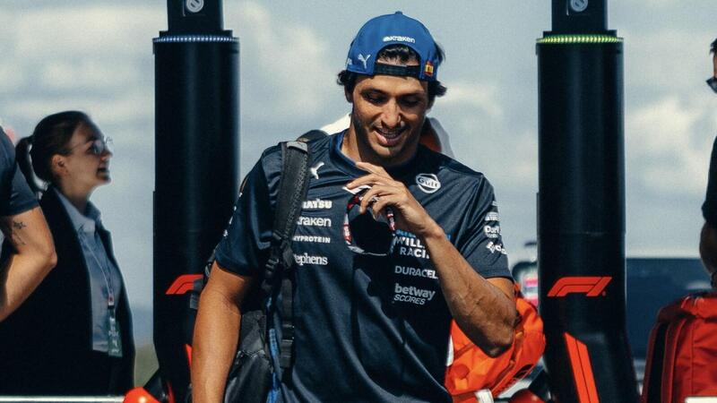 F1. GP Ungheria, Sainz: &quot;Il rinnovo di Vasseur? In Ferrari serve per spegnere le polemiche&quot;