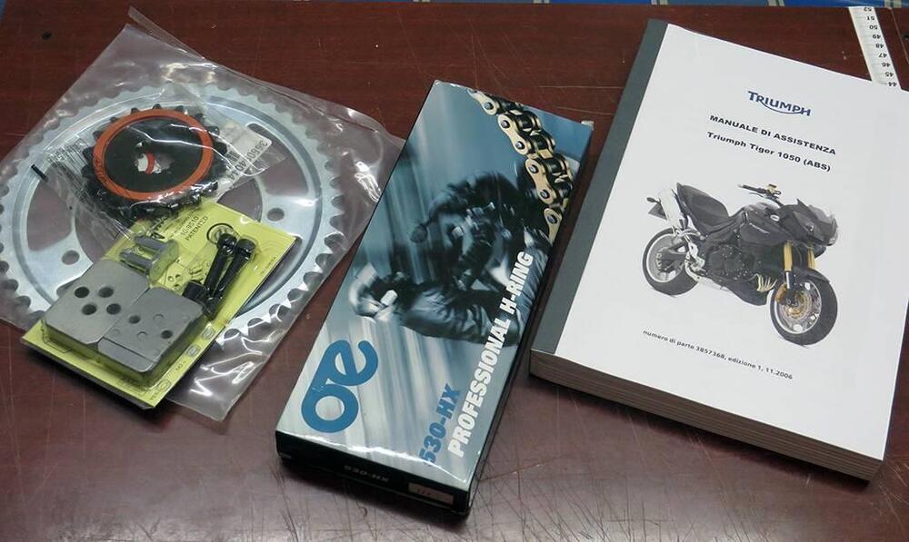 Triumph Tiger 1050 (2006 - 12) (13)