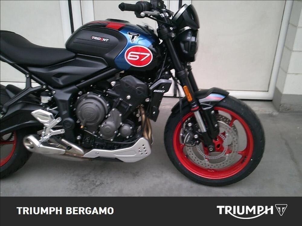 Triumph Trident 660 Triple Tribute Edition (2024) (5)