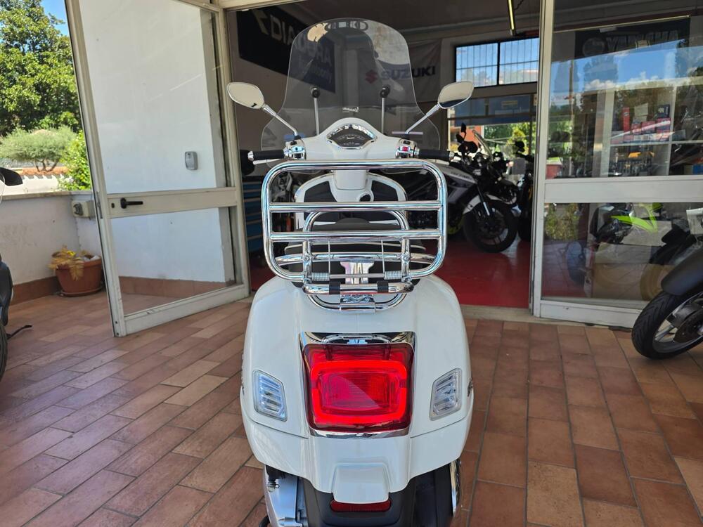 Vespa GTS 300 Super (2023 - 24) (10)