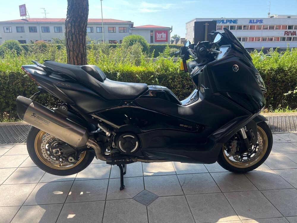 Yamaha T-Max 560 Tech Max (2022 - 24) (2)