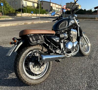 Triumph Adventurer 900 usata