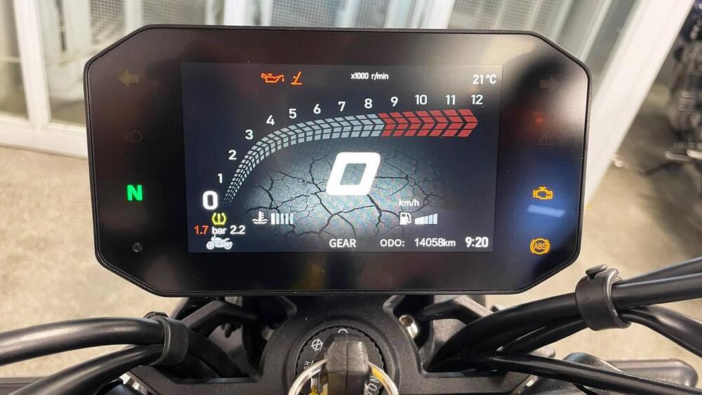 Voge Trofeo 500AC (2022 - 25) (10)