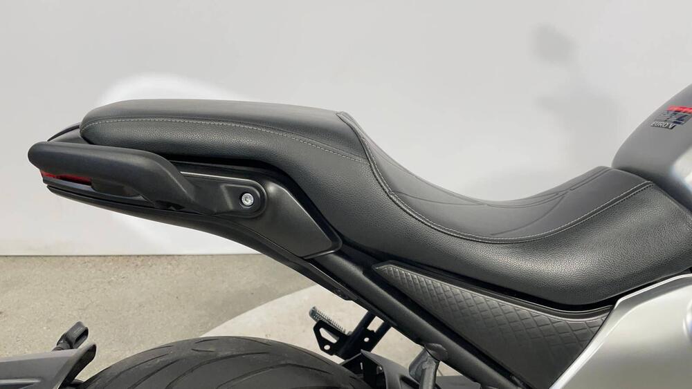 Voge Trofeo 500AC (2022 - 25) (14)