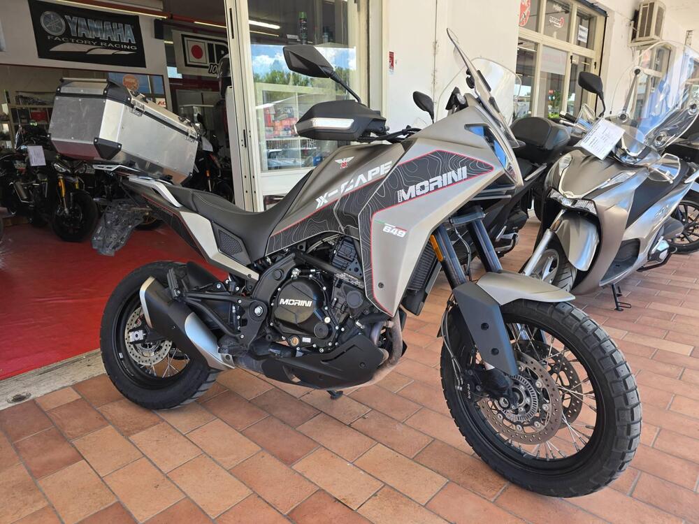 Moto Morini X-Cape 650 (2021 - 26) (3)