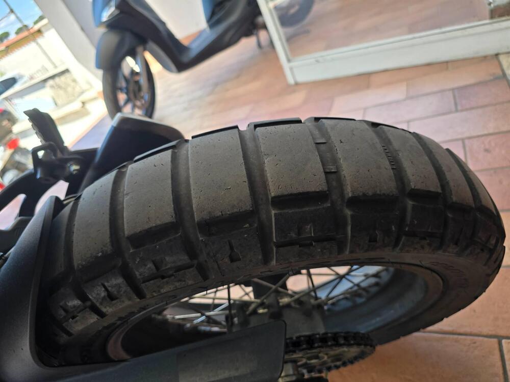 Moto Morini X-Cape 650 (2021 - 26) (11)