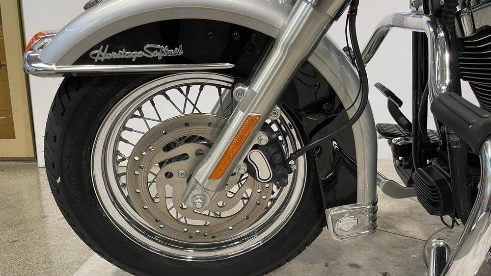 Harley-Davidson 1450 Heritage Classic (1999 - 02) - FLSTC (3)