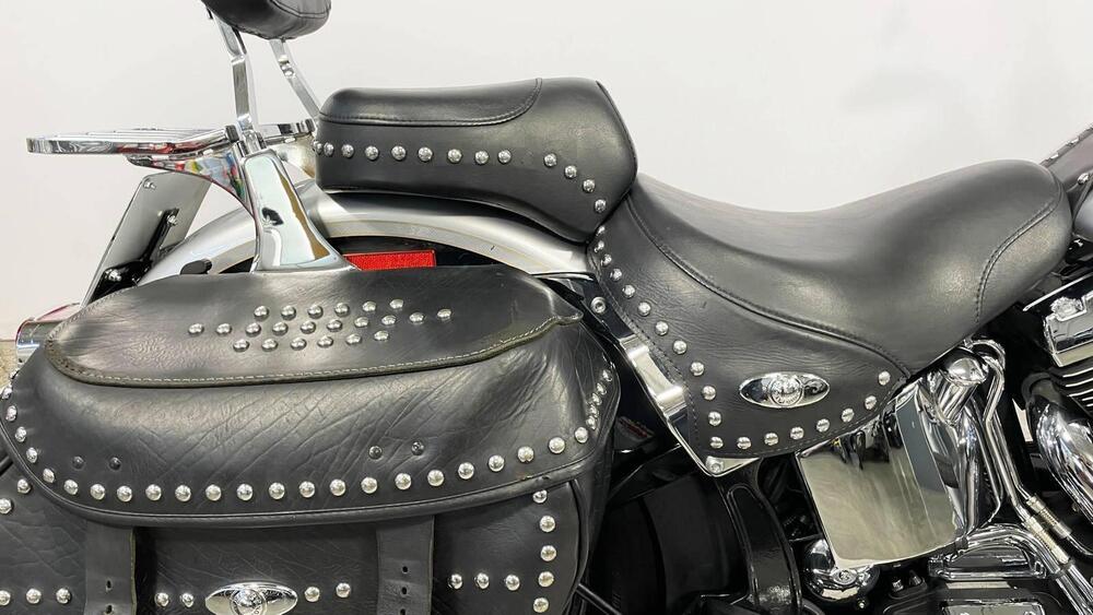 Harley-Davidson 1450 Heritage Classic (1999 - 02) - FLSTC (17)