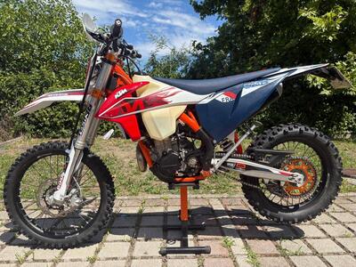 KTM 500 EXC-F Six Days (2023) usata