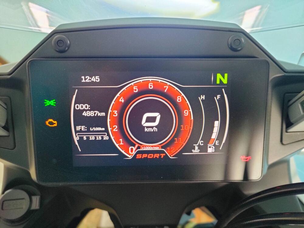 CFMOTO 650MT (2021 - 24) (7)