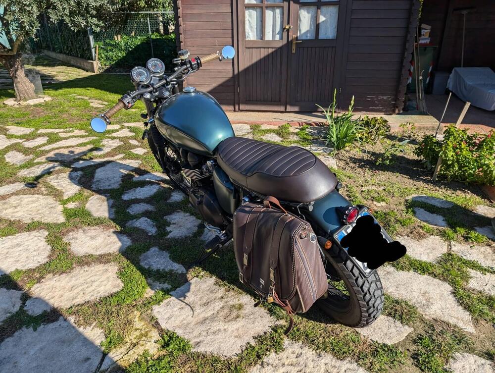 Triumph Scrambler (2006 - 17) (2)