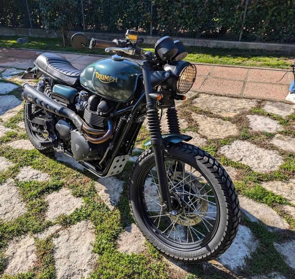 Triumph Scrambler (2006 - 17) (3)