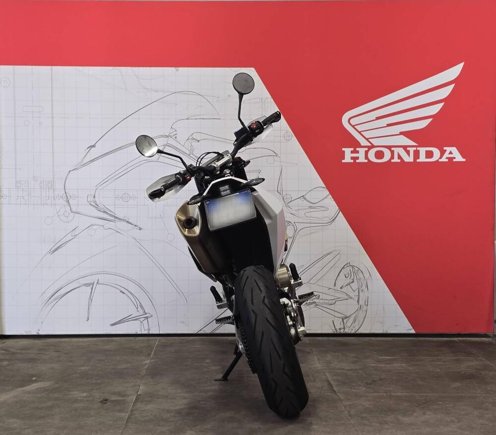 Husqvarna 701 Supermoto (2023 - 25) (4)