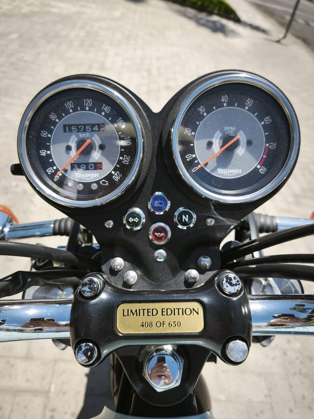 Triumph Bonneville T100 50th Anniversary (2009) (3)