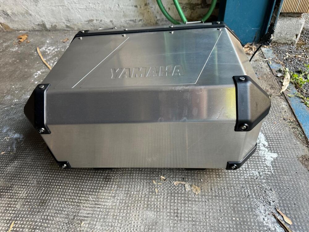 Valigie YAMAHA Tènèrè originali nuove (2)