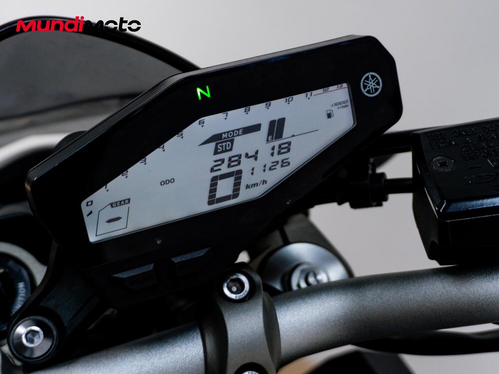 Yamaha MT-09 (2013 - 15) (12)