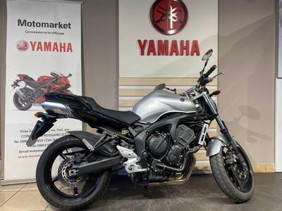 Yamaha FZ6 S2 (2007 - 11) usata