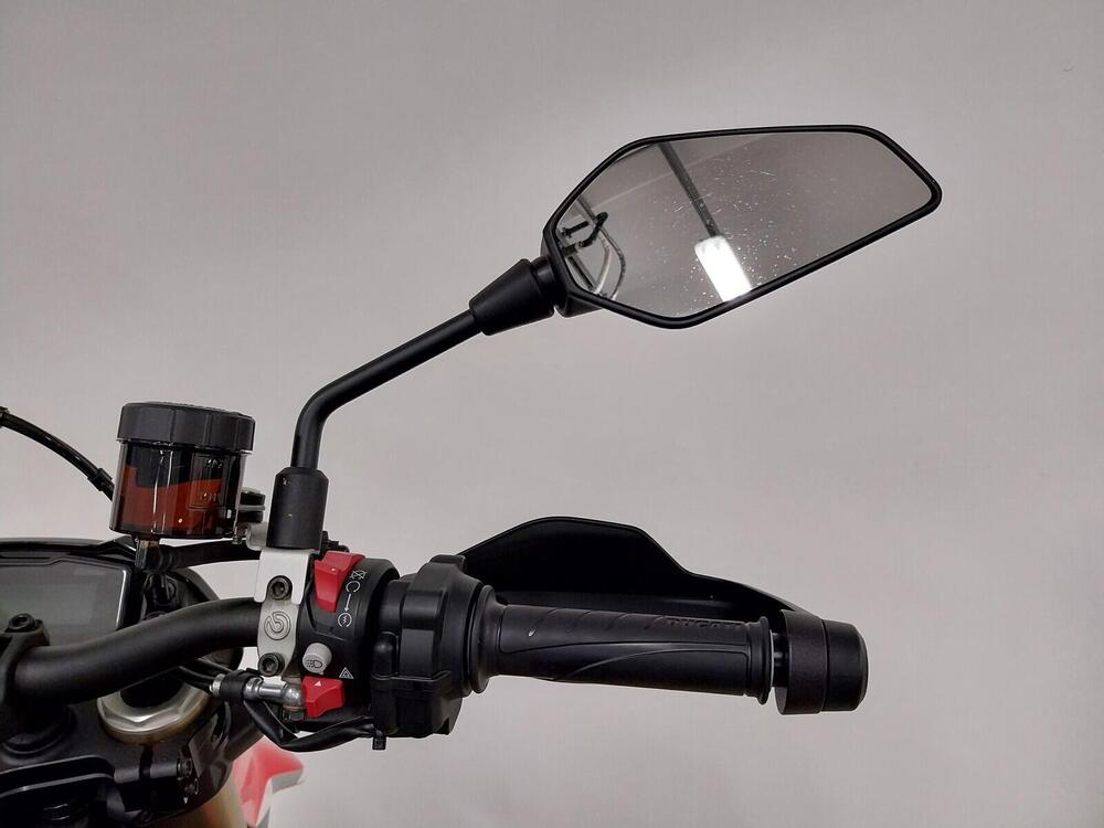 Ducati Hypermotard 698 Mono RVE (2024 - 25) (18)