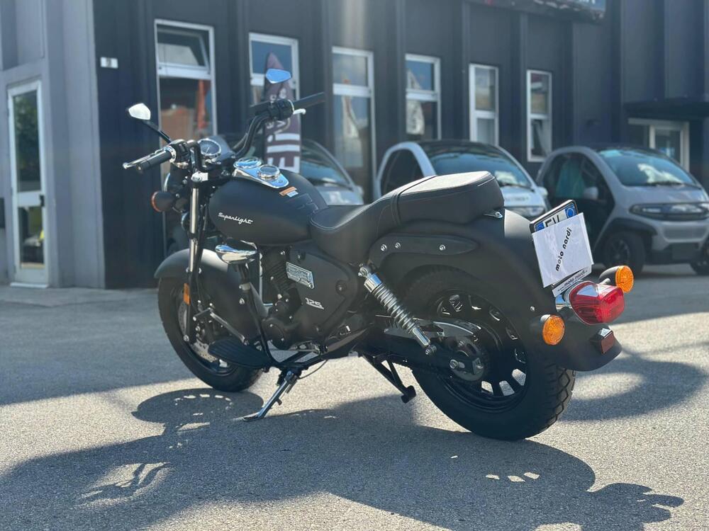 Keeway Motor Superlight 125 (2021 - 26) (2)