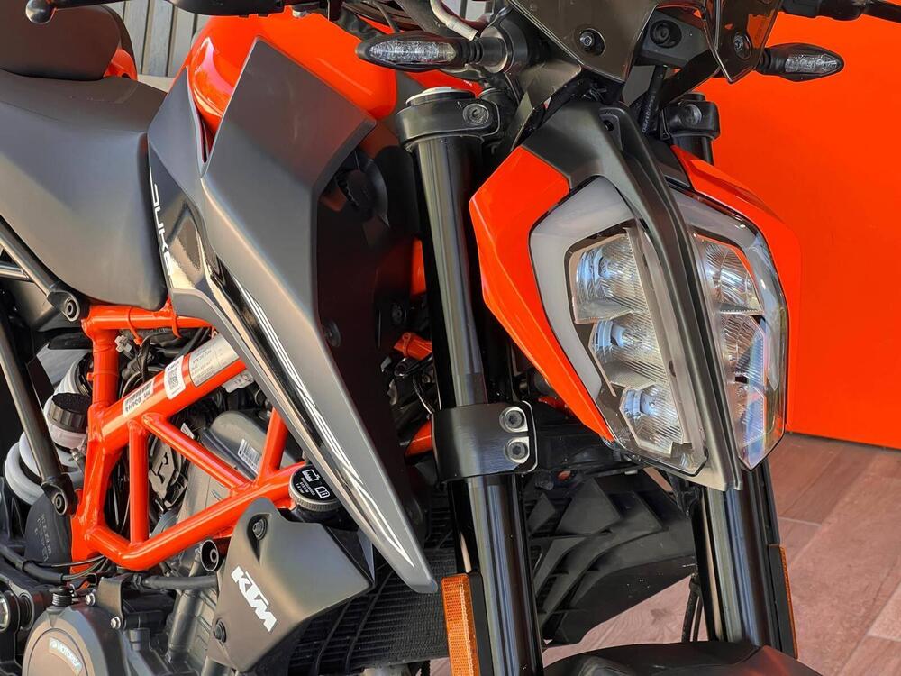 KTM 390 Duke (2021 - 23) (2)