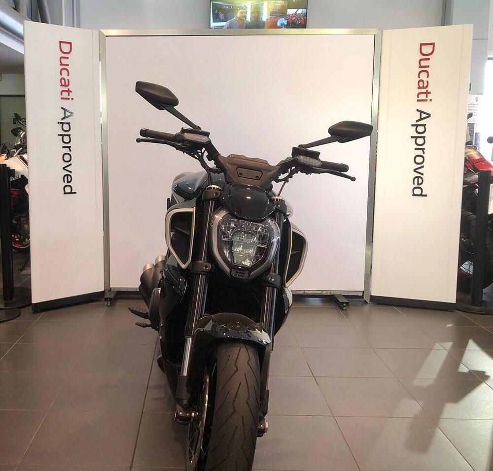 Ducati Diavel V4 (2023 - 25) (4)
