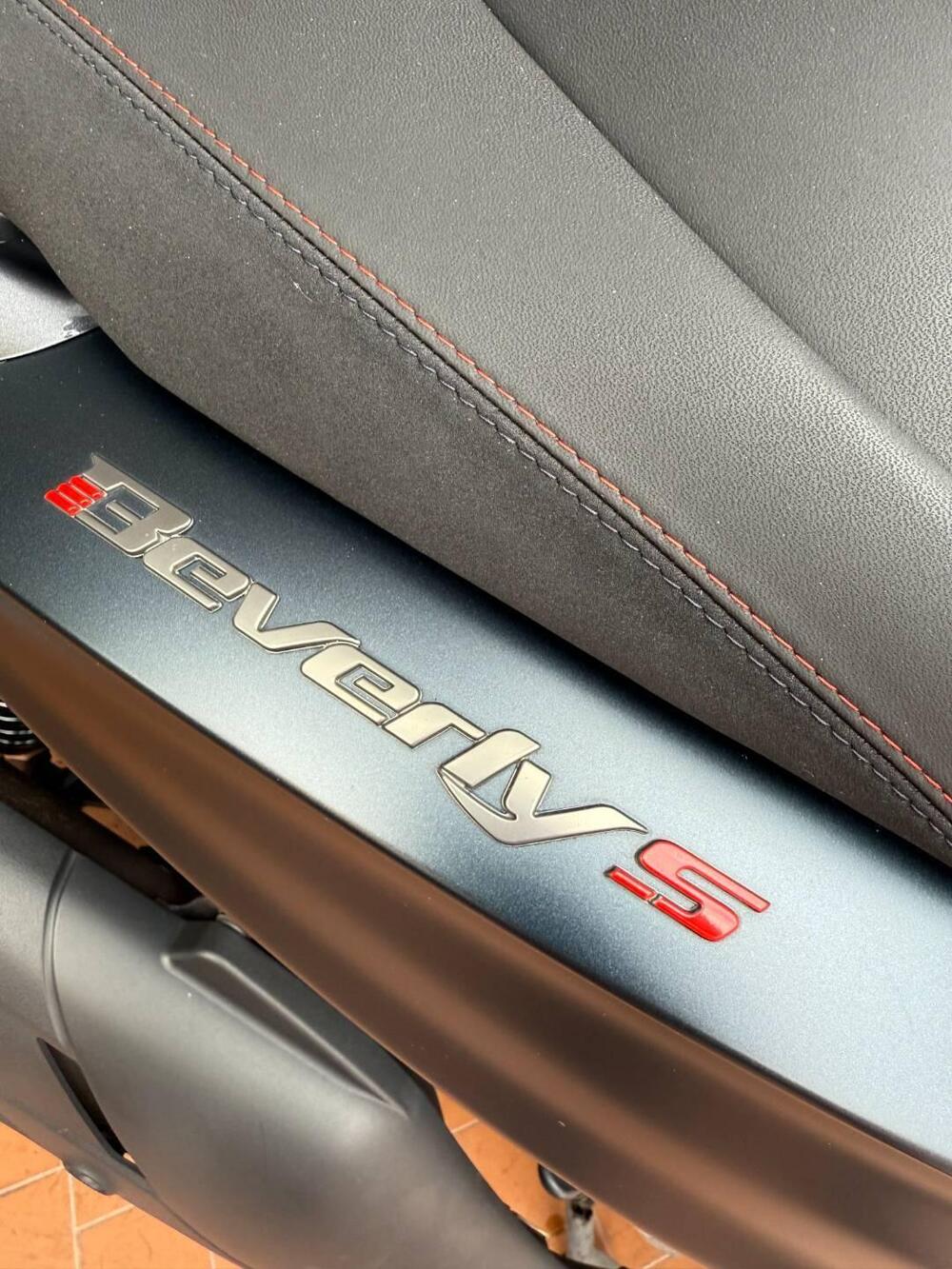 Piaggio Beverly 400 S ABS-ASR (2021 - 24) (6)