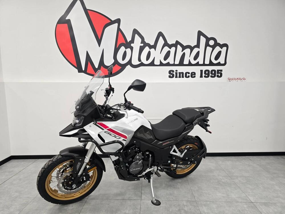 Cyclone RX600 (2025 - 26) (2)