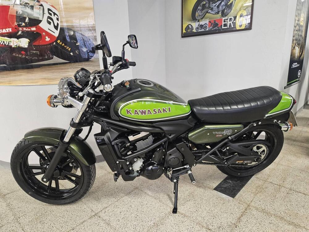 Kawasaki Vulcan 70 Mr Martini 650 ABS (2016) (2)