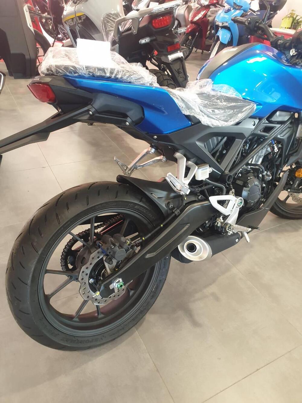 Honda CB 125 R (2024 - 26) (4)