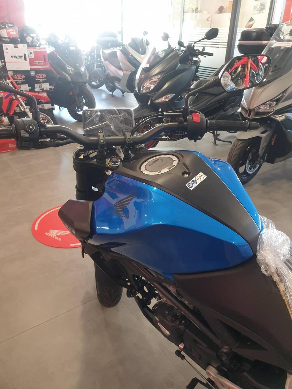 Honda CB 125 R (2024 - 26) (2)