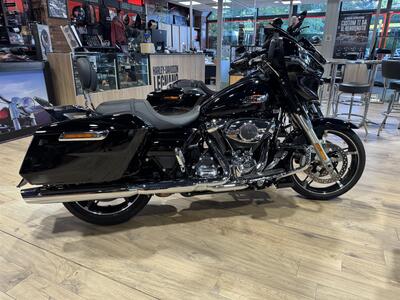 Harley-Davidson Street Glide (2024 - 25) usata