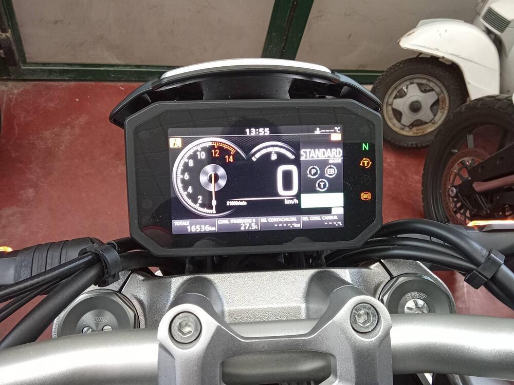 Honda CB 1000 R (2021 - 25) (2)