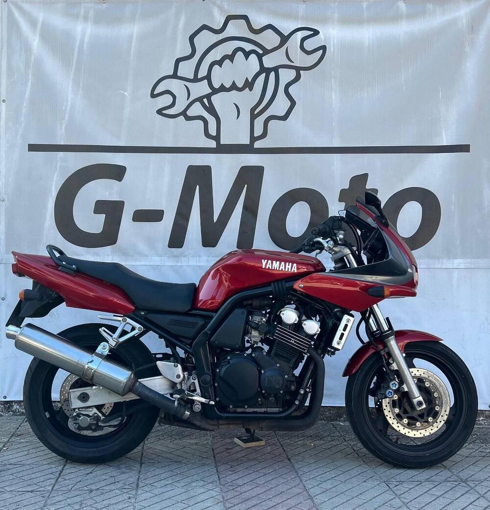 Yamaha FZS 600 Fazer (1998 - 01) (3)