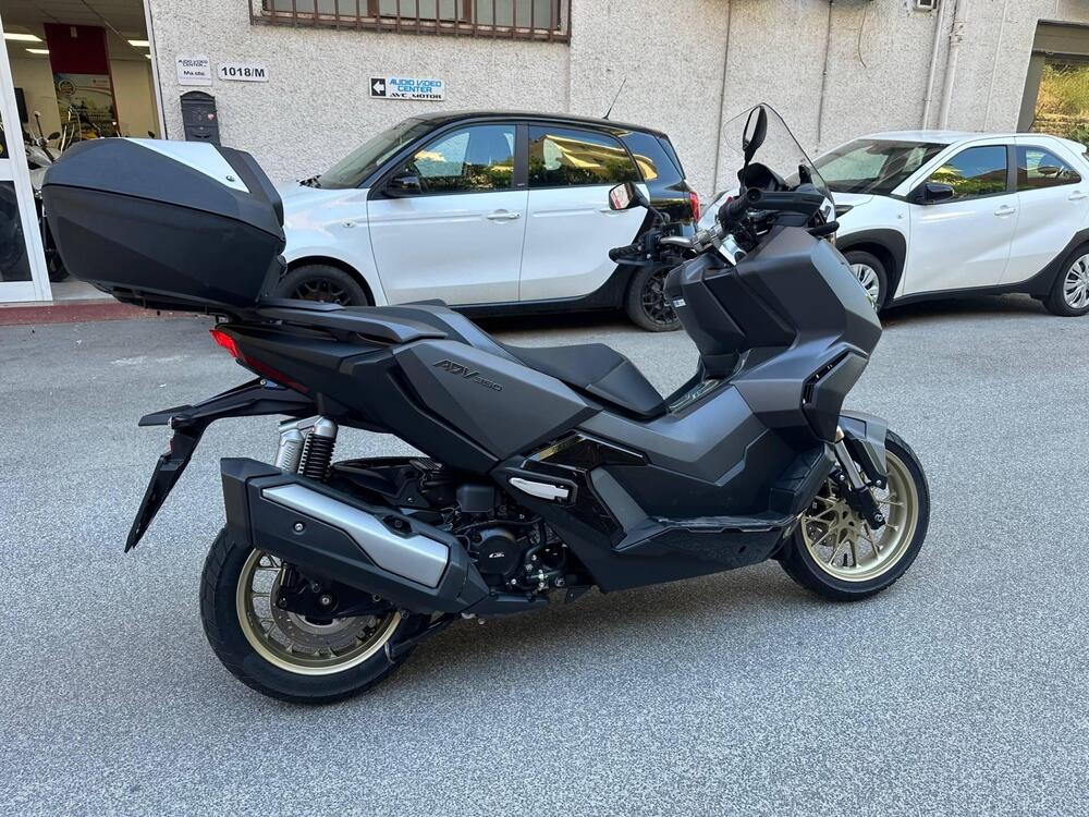 Honda ADV 350 (2022 - 24) (8)