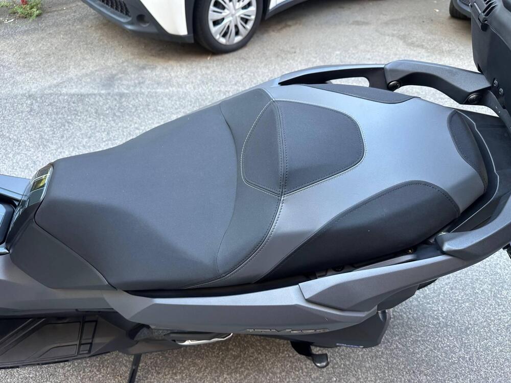 Honda ADV 350 (2022 - 24) (10)