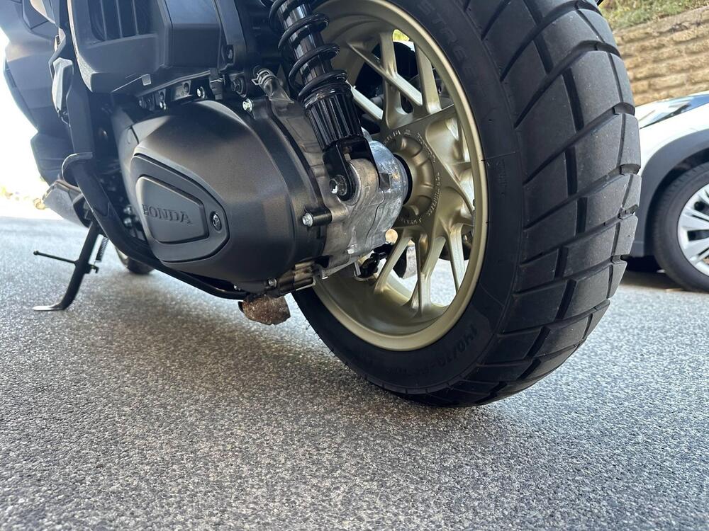 Honda ADV 350 (2022 - 24) (11)