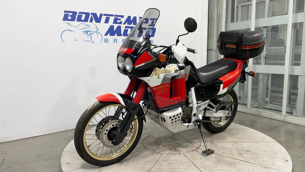 Honda Africa Twin XRV 750 (1992) (17)